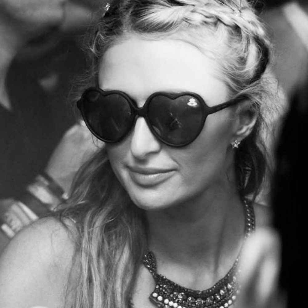 Black Heart Sunglasses🕶️